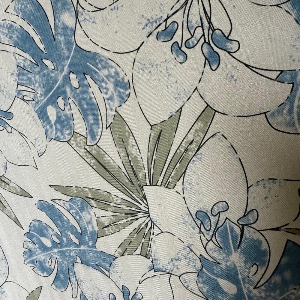 Light Green Tropical Pattern - image 2